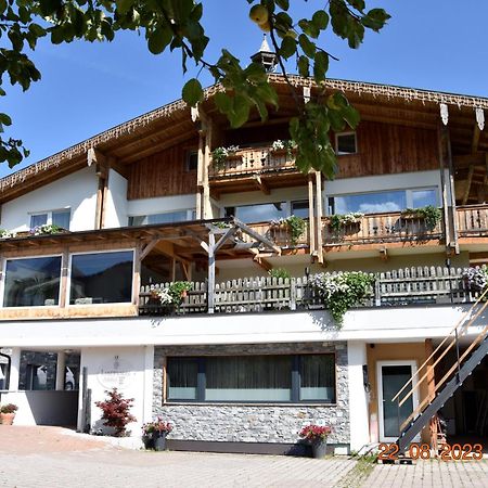 Landhotel Anna Санкт-Мартин-ам-Тенненгебирге Экстерьер фото