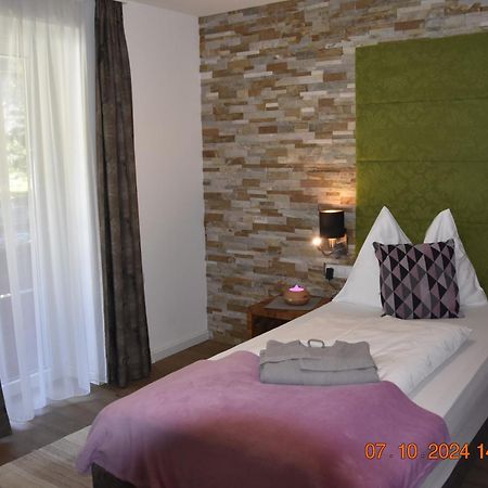 Landhotel Anna Санкт-Мартин-ам-Тенненгебирге Экстерьер фото