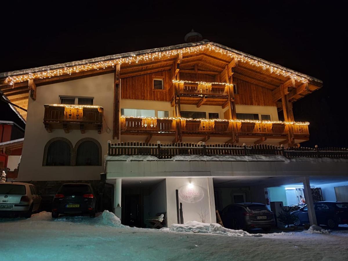 Landhotel Anna Санкт-Мартин-ам-Тенненгебирге Экстерьер фото